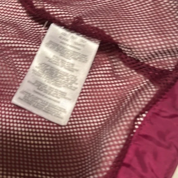 Columbia Rainjacket. Women’s size medium - Picture 11 of 11